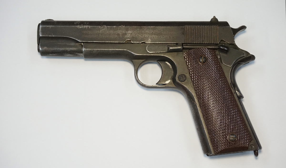 Colt M1911