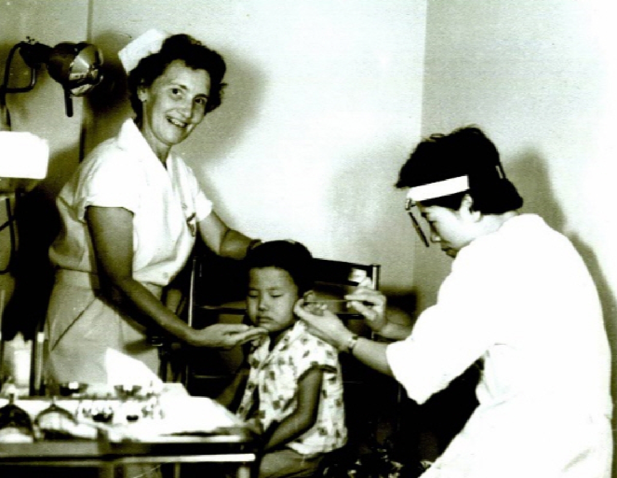 1960년 국립중앙의료원 스칸디나비아 의료진 사진