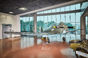 YAK-18 훈련기